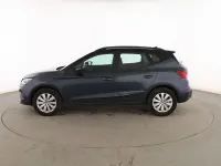 Usado Seat Arona Style 110 CV (80 kW) 2022 Gris SUV