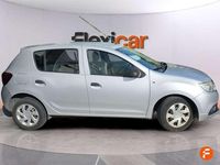 Usado Dacia Sandero Ambiance 75 CV (55 kW) 2017 Gris Utilitario