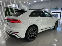 Usado Audi Q8 Ambiente 286 CV (210 kW) 2022 Blanco SUV