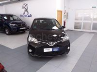 Usado Toyota Yaris Active 69 CV (50 kW) 2017 Negro Berlina