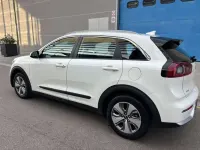 Usado Kia Niro 141 CV (103 kW) 2017 Blanco SUV