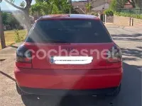 Usado Audi A3 Ambiente 110 CV (80 kW) 1997 Rojo Utilitario