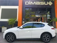 Usado Alfa Romeo Stelvio Sprint 190 CV (139 kW) 2022 Blanco SUV