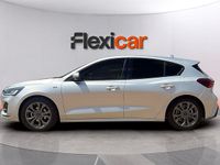 Usado Ford Focus ST-Line 125 HP (91 kW) 2023 Cinzento Sedan