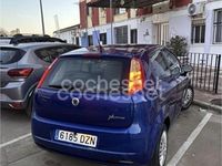 Usado Fiat Grande Punto Active 77 CV (56 kW) 2006 Azul Utilitario