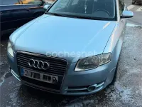 Usado Audi A4 140 CV (102 kW) 2005 Gris / plata Familiar