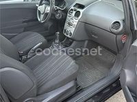 Usado Opel Corsa 90 CV (66 kW) 2010 Negro Berlina