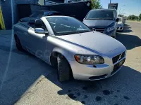 Usado Volvo C70 Momentum 136 CV (100 kW) 2007 Gris / plata Descapotable
