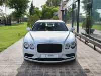 Usado Bentley Flying Spur Mulliner 635 CV (467 kW) 2018 Gris Berlina