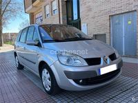 Usado Renault Grand Scénic II Dynamique 105 CV (77 kW) 2008 Gris / plata Monovolumen