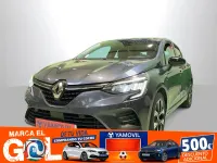 Usado Renault Clio LIMITED 90 CV (66 kW) 2022 Gris Utilitario