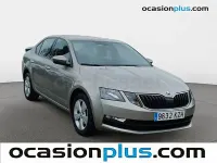 Usado Skoda Octavia Ambition 116 CV (85 kW) 2019 Beige Berlina
