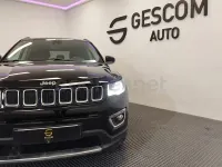 Usado Jeep Compass Limited 140 CV (102 kW) 2019 Negro SUV