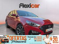 Usado Hyundai i30 120 CV (88 kW) 2021 Rojo