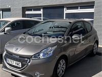 Usado Peugeot 208 Active 68 CV (50 kW) 2013 Marrón Utilitario