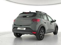 Usado Dacia Sandero Extreme 100 CV (73 kW) 2025 Verde Berlina