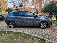 Usado Peugeot 308 Style 130 CV (95 kW) 2021 Gris / plata Berlina