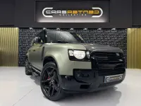 Używany Land Rover Defender S 241 KM (177 kW) 2021 Zielony SUV