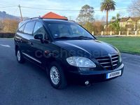 Usado Ssangyong (KGM) Rodius 165 CV (121 kW) 2007 Negro Monovolumen