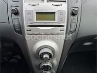 Usado Toyota Yaris 87 CV (63 kW) 2008 Negro Berlina