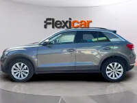 Usado VW T-Roc Advance 116 CV (85 kW) 2019 Gris SUV