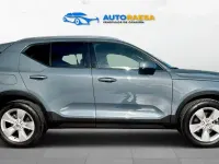 Usado Volvo XC40 Core 197 CV (144 kW) 2023 Gris / plata SUV