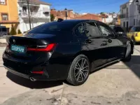 Usado BMW 318 150 CV (110 kW) 2019 Azul Berlina