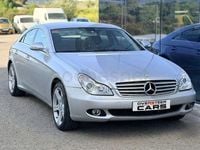 Usado Mercedes CLS500 306 CV (225 kW) 2005 Gris / plata Berlina