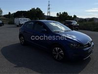 Usado VW Polo Advance 95 CV (69 kW) 2018 Azul Utilitario