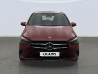 Usado Mercedes B200 150 CV (110 kW) 2022 Rojo Utilitario