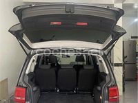 Usado VW Touran Edition 105 CV (77 kW) 2011 Gris / plata Monovolumen