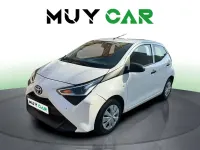 Usado Toyota Aygo X-play 72 CV (52 kW) 2021 Blanco Utilitario