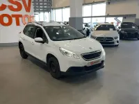 Usado Peugeot 2008 Access 82 CV (60 kW) 2014 Blanco SUV
