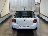 Usado VW Golf IV 110 CV (80 kW) 2000 Gris / plata Berlina