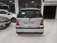 Usado Mercedes A140 Elegance 82 CV (60 kW) 2003 Gris / plata Monovolumen