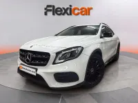 Usado Mercedes GLA180 136 CV (100 kW) 2020 Blanco SUV