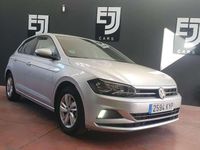 Usado VW Polo Advance 80 CV (58 kW) 2019 Gris Utilitario