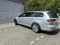 Usado VW Passat Advance 150 CV (110 kW) 2017 Gris / plata Familiar