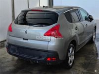 Usado Peugeot 3008 Premium 110 CV (80 kW) 2009 Gris / plata Familiar