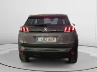 Usado Peugeot 3008 Allure 131 CV (96 kW) 2023 Gris SUV