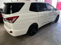 Usado SsangYong Rodius Limited 178 CV (130 kW) 2017 Blanco Monovolumen