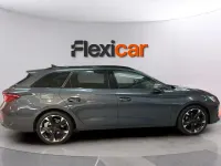 Usado Cupra Leon 150 CV (110 kW) 2023 Gris Familiar