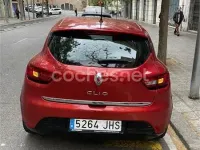 Używany Renault Clio IV Expression 75 KM (55 kW) 2015 Czerwony Sedan/Limuzyna