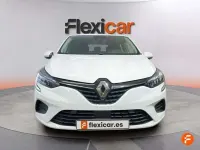 Usado Renault Clio V SE 65 CV (47 kW) 2022 Blanco Berlina
