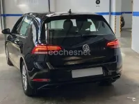 Usado VW Golf VIII Edition 130 HP (95 kW) 2020 Preto Sedan