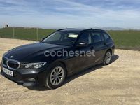 Usado BMW 318 150 CV (110 kW) 2021 Negro Familiar
