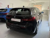 Usado BMW 118 M Sport 136 CV (100 kW) 2022 Negro Utilitario