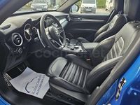 Usado Alfa Romeo Stelvio Executive 210 CV (154 kW) 2020 Azul SUV