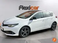 Usado Toyota Auris Hybrid Active 136 CV (100 kW) 2018 Blanco Berlina