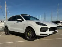 Usado Porsche Cayenne 462 CV (339 kW) 2019 Blanco SUV